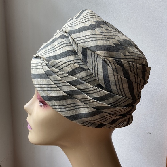Vintage Evelyn Varon turban style striped plaid hat - Picture 2 of 16